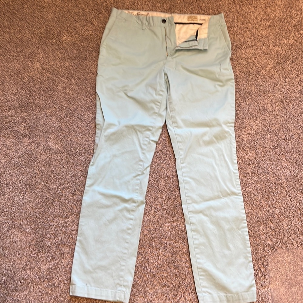 Frank and Oak the Newport chino khaki pants so 34 x 34